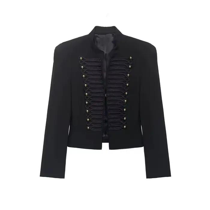 Veste Courte Femme Blazer avec Décoration Tressée et Boutons Dorés Épaulettes – Collection Printemps