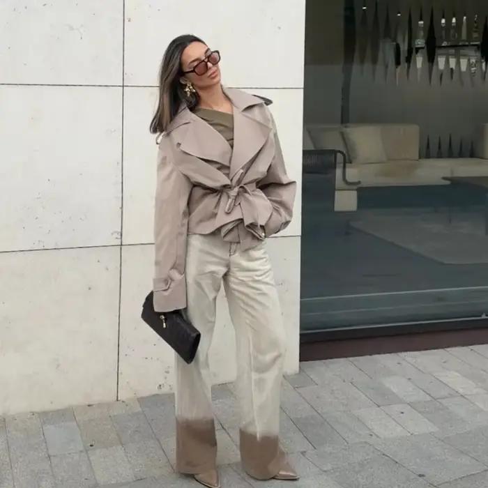 Manteau trench pour femme à col revers et col en V, manches longues, coupe ajustée, avec ceinture, c