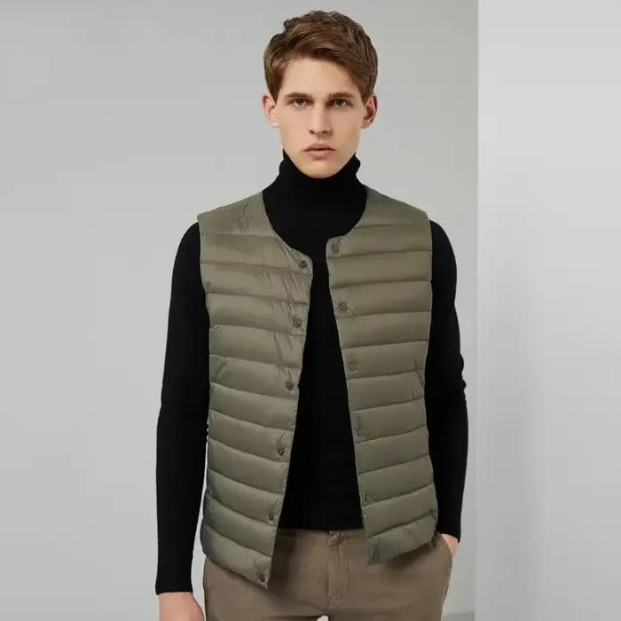 Doudoune à col en V en fibre pour homme