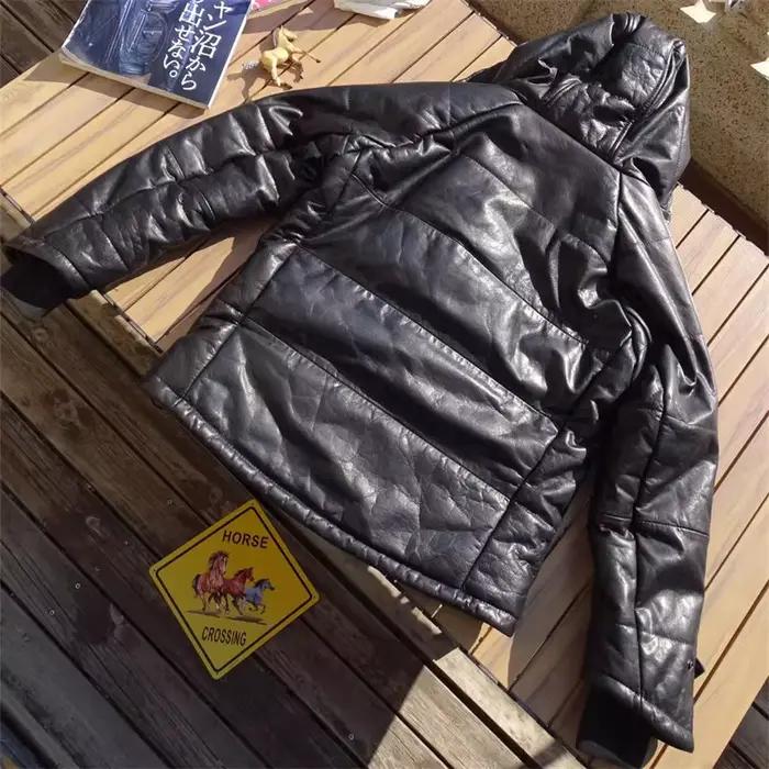 Veste d'hiver noire à capuche en duvet pour homme