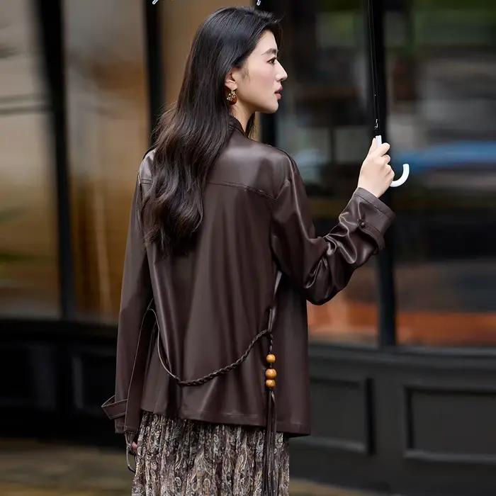LOUIS YAO rétro Vintage-Style Faux cuir veste femme 2025 hiver épaules tombantes col montant Cardigan veste pour les femmes