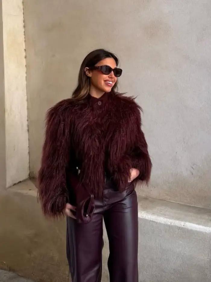 Manteau classique en fausse fourrure pour femme