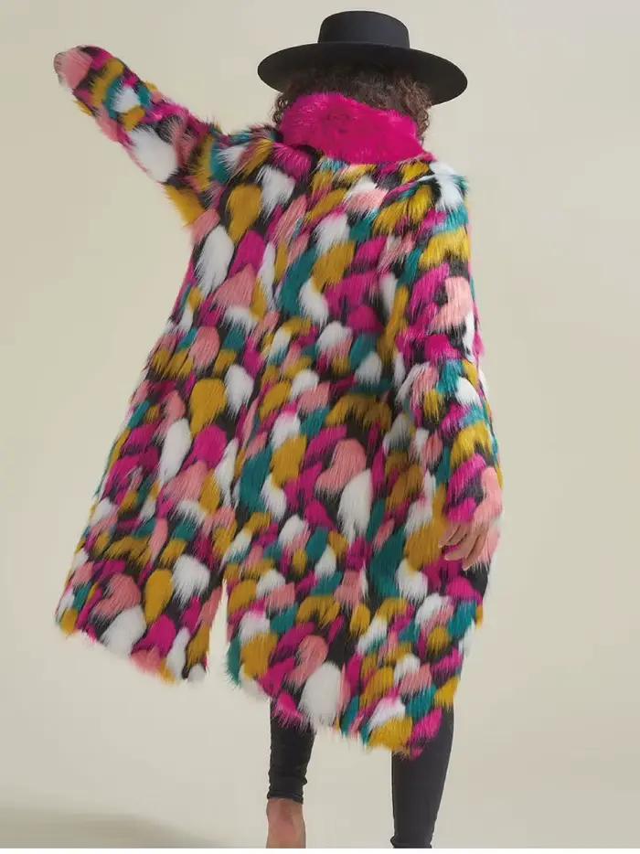 Veste en fausse fourrure de couleur arc-en-ciel pour femme