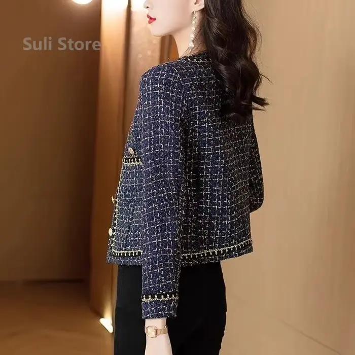 Nouvelle veste courte pour femmes en polyester brodé avec col en V pour automne-hiver élégance et confort occassions spéciales