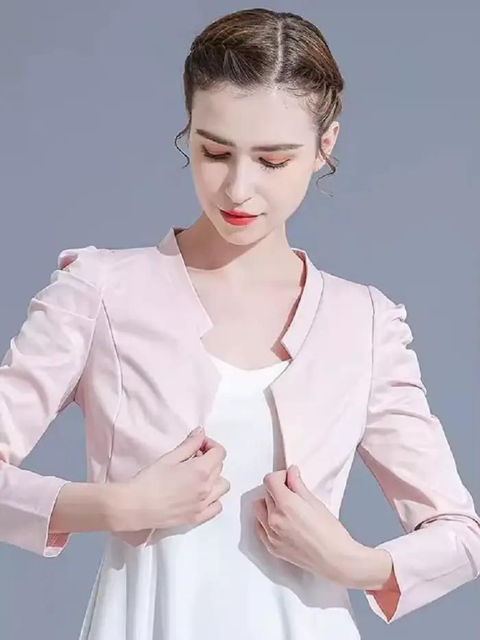 Veste courte à la mode pour femmes