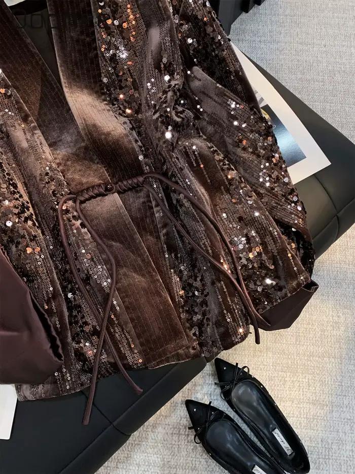 Nouveau manteau en velours à sequins lourds de style chinois pour femmes, élégant, col en V, coupe ajustée et ample, tendance, haut de gamme