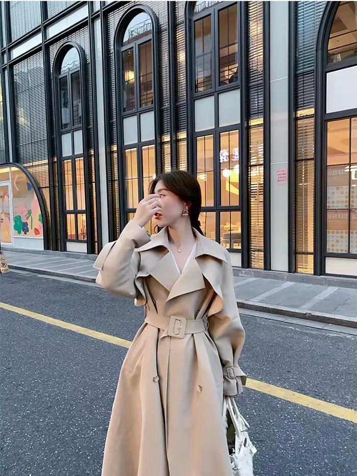 Manteau semi-long blanc crémeux pour femme