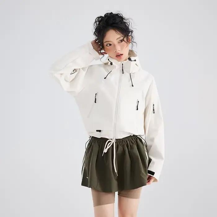 Veste de randonnée légère coupe-vent et imperméable pour femme – Imperméable court à capuche coupe a