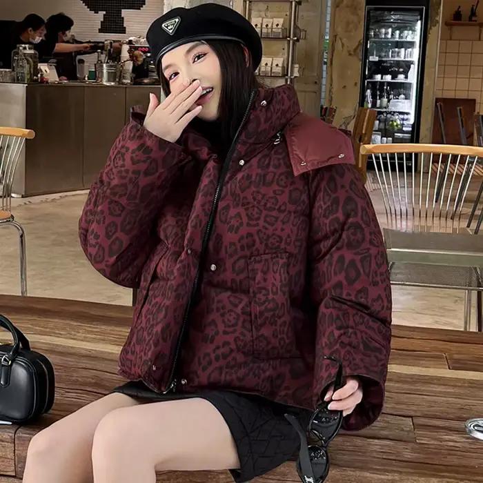 Manteau d'hiver imprimé léopard pour femme, col rabattu, capuche, fermeture éclair, rembourré, court, vêtements d'extérieur décontractés, nouvelle collection hiver