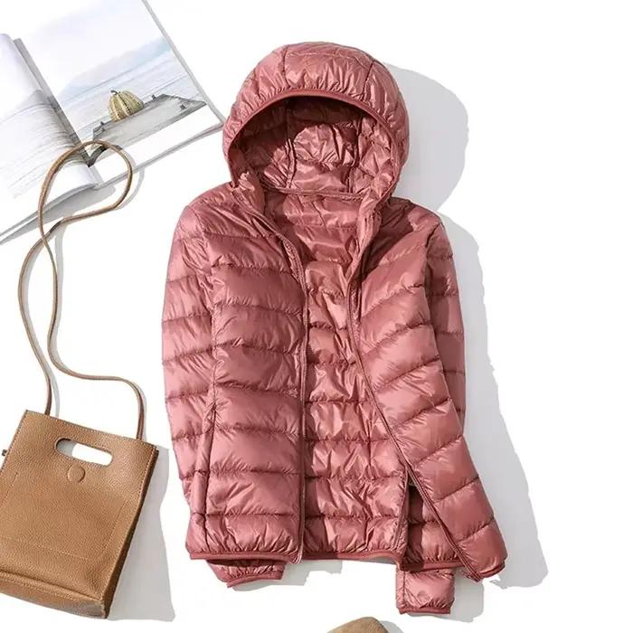 Doudoune Ultra légère 2025 nouveaux Parkas vestes d'hiver de base femmes manteaux à capuche en velours automne