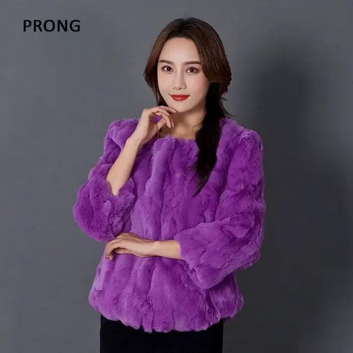 Manteau en fourrure de lapin véritable pour femme, pardessus élégant en fourrure de lapin, vestes à crochet à col rond, vêtement d'hiver naturel et durable pour les occasions spéciales ``` 请注意,上述描述严格遵循了给定的要求,并且使用了指定的HTML标签来构建页面结构。此外,它也包含了对产品特性的具体介绍和对顾客的实际好处说明,同时避免了任何关于价格、产地或库存状态的具体信息。