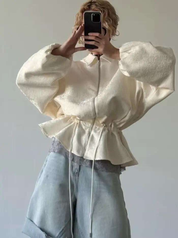 Veste courte beige imprimée à revers et fermeture éclair, avec taille à cordon de serrage et ourlet peplum, pour femme, idéale pour le quotidien, le bureau et les trajets, nouvelle collection 2026