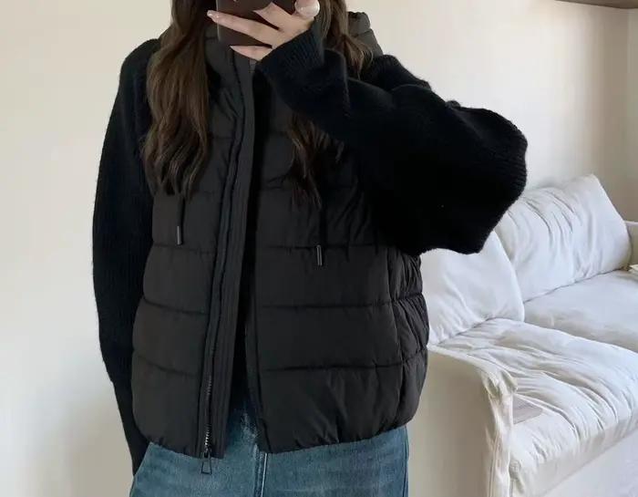 Veste courte en duvet et en coton pour femme, tricotée, épissure, à capuche, faux deux pièces, légère, à la mode, nouvelle collection hiver 2025