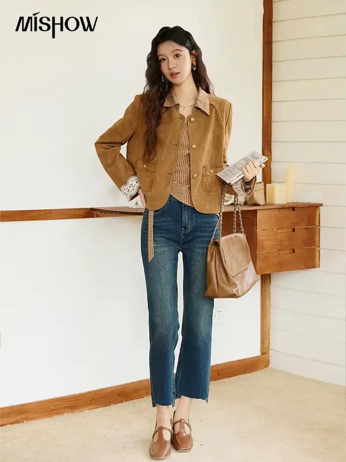 MISHOW veste en daim parfumée pour femmes automne 2025 poignets évidé dentelle manteaux courts col rond boutons en métal vestes MXE46W0839