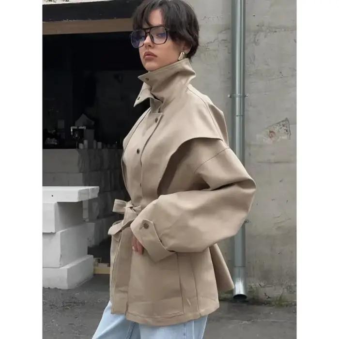 Trench-Coat à lacets et col montant pour femme