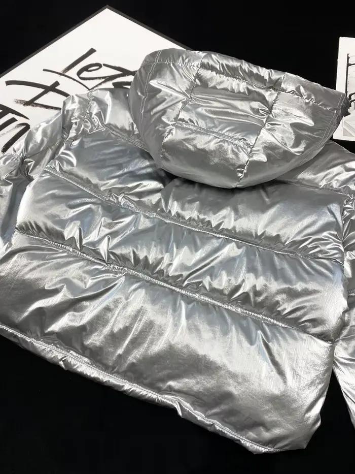 Veste matelassée courte argent brillant avec capuche pour femmes modernes et sophistiquées hiver haute rue Y2K coréenne