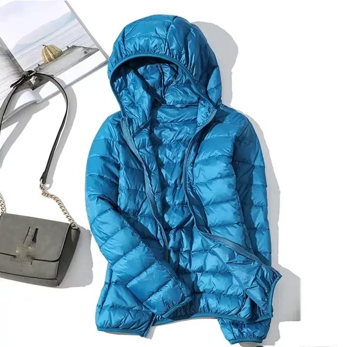 Doudoune Ultra légère 2025 nouveaux Parkas vestes d'hiver de base femmes manteaux à capuche en velours automne