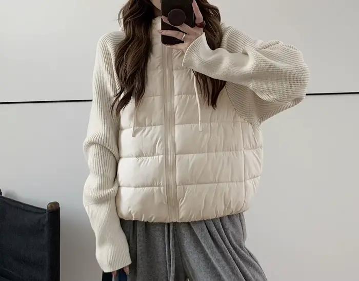 Veste courte en duvet et en coton pour femme, tricotée, épissure, à capuche, faux deux pièces, légère, à la mode, nouvelle collection hiver 2025