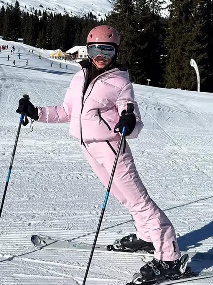 Mode fourrure à capuche ensembles de vêtements de Ski femmes col montant fermeture éclair manches longues veste pantalon droit 2025 hiver dame solide combinaison de Ski nouveau