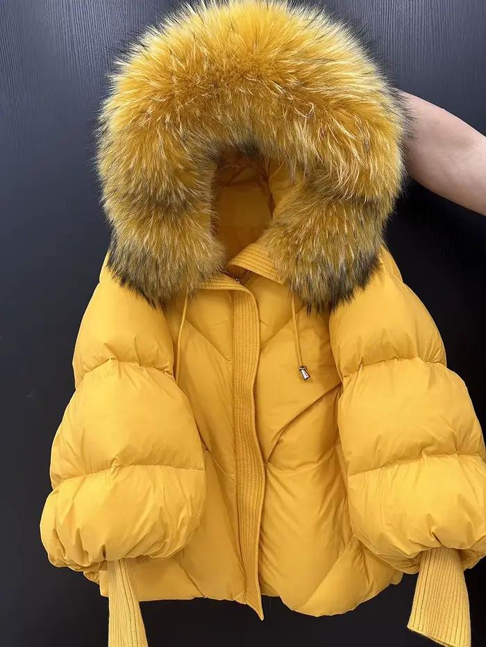 Hiver à capuche naturel grand col de fourrure doudoune femmes court blanc canard vers le bas vêtements d'extérieur femme lanterne manches chaud matelassé veste