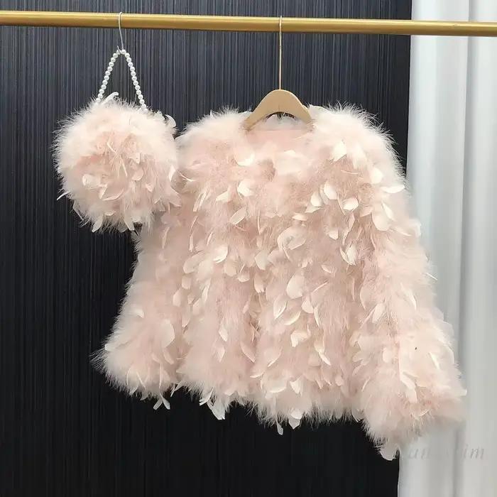 Manteau en plumes pour femmes