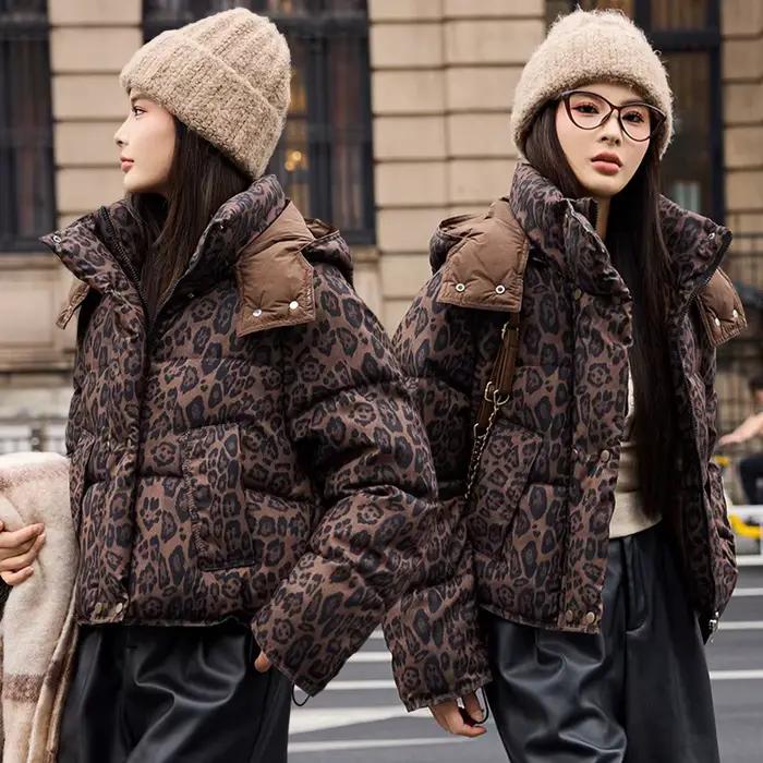 Manteau d'hiver imprimé léopard pour femme, col rabattu, capuche, fermeture éclair, rembourré, court, vêtements d'extérieur décontractés, nouvelle collection hiver