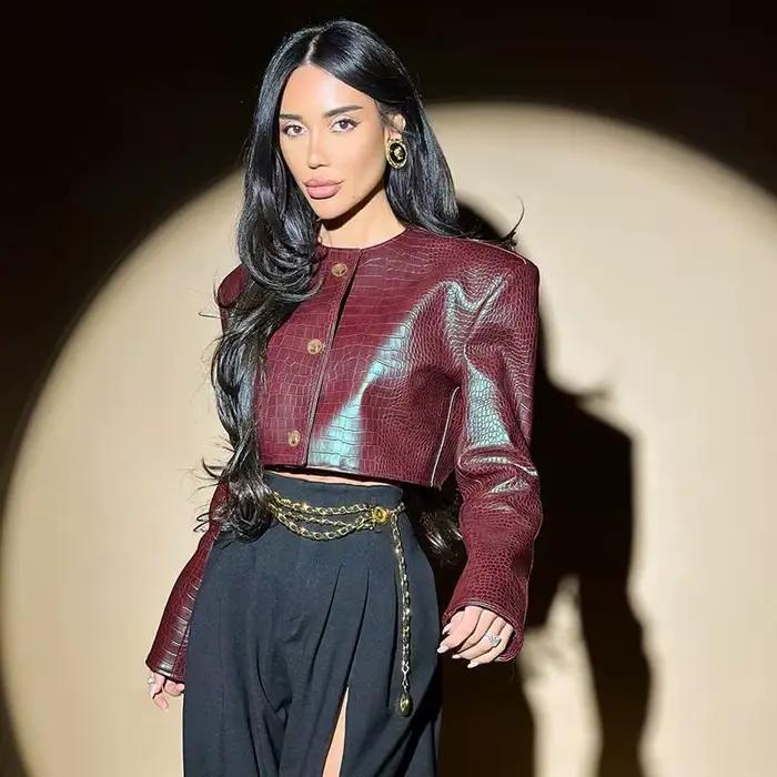 Veste courte pour femme en similicuir gaufré crocodile bordeaux, col rond, manches longues, style blazer vintage Y2K, tenue décontractée streetwear