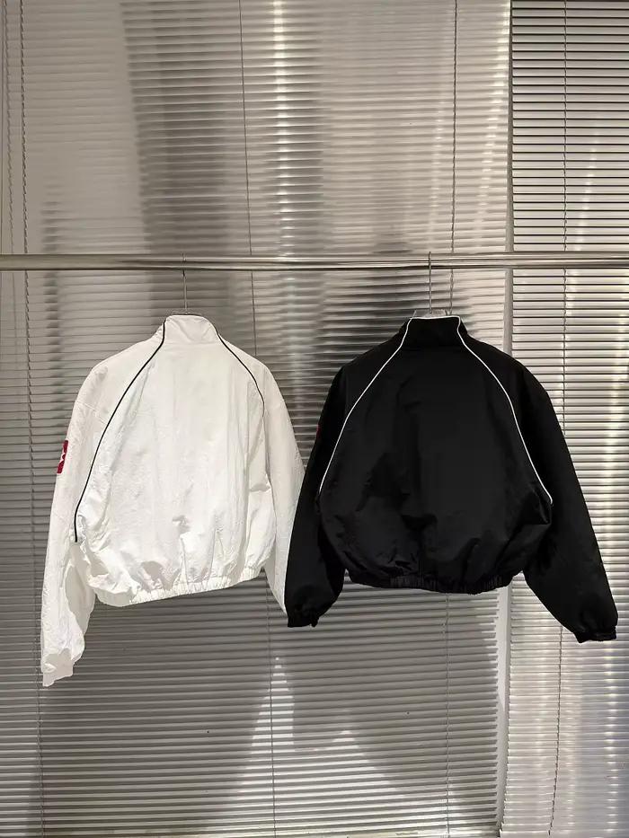 Veste coupe-vent unisexe 2026SS avec logo brodé, style streetwear oversize, veste décontractée pour homme avec intérieur en mesh